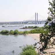 Martinus Nijhoffbrug Bruggen over de Waal